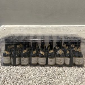 36 champagne bubbles